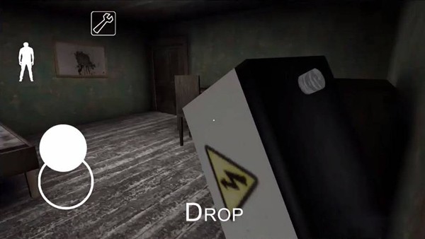 恐怖奶奶复活版游戏玩法-3